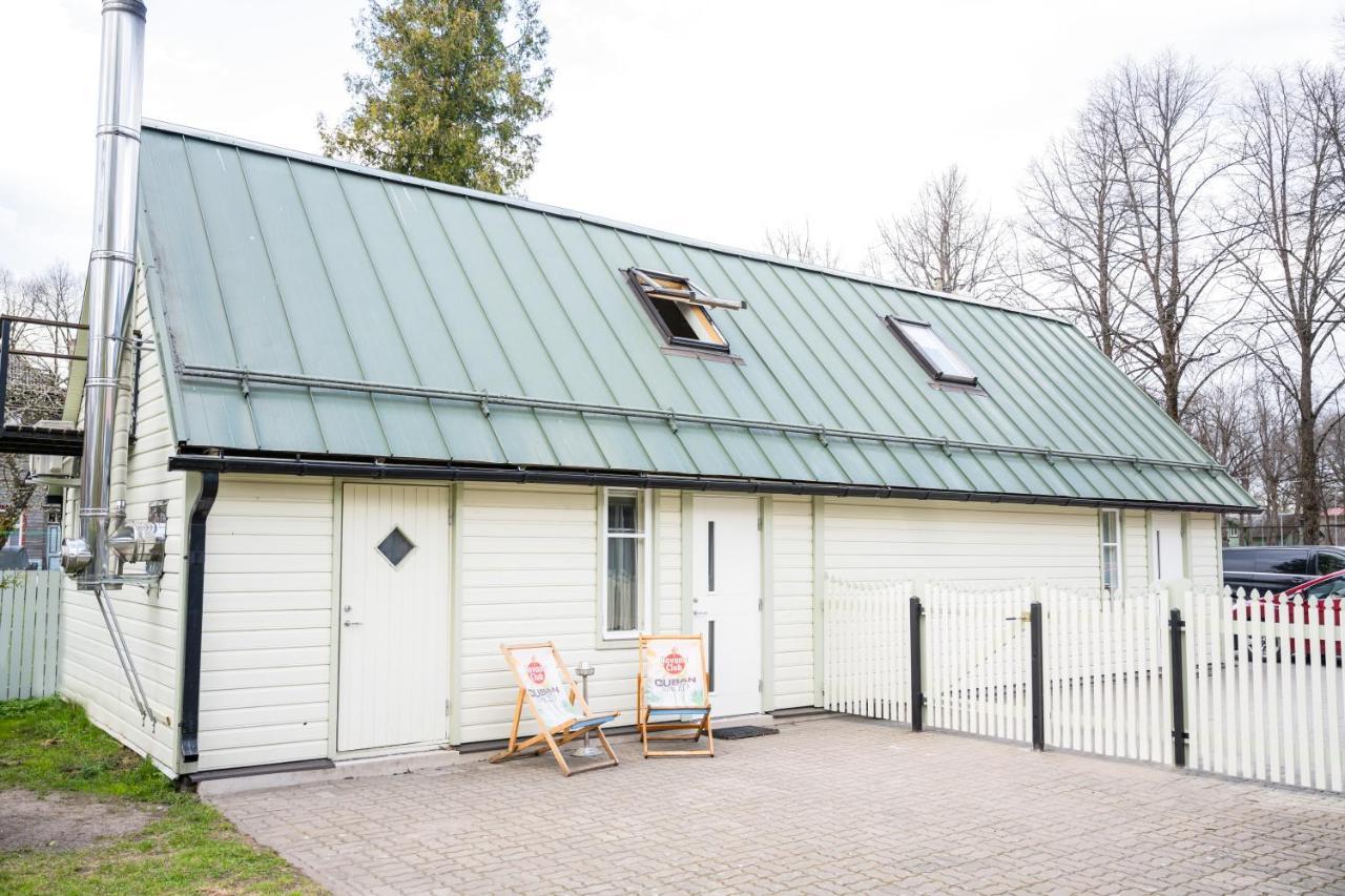 Cabin Guesthouse With Free Parking 派尔努 外观 照片